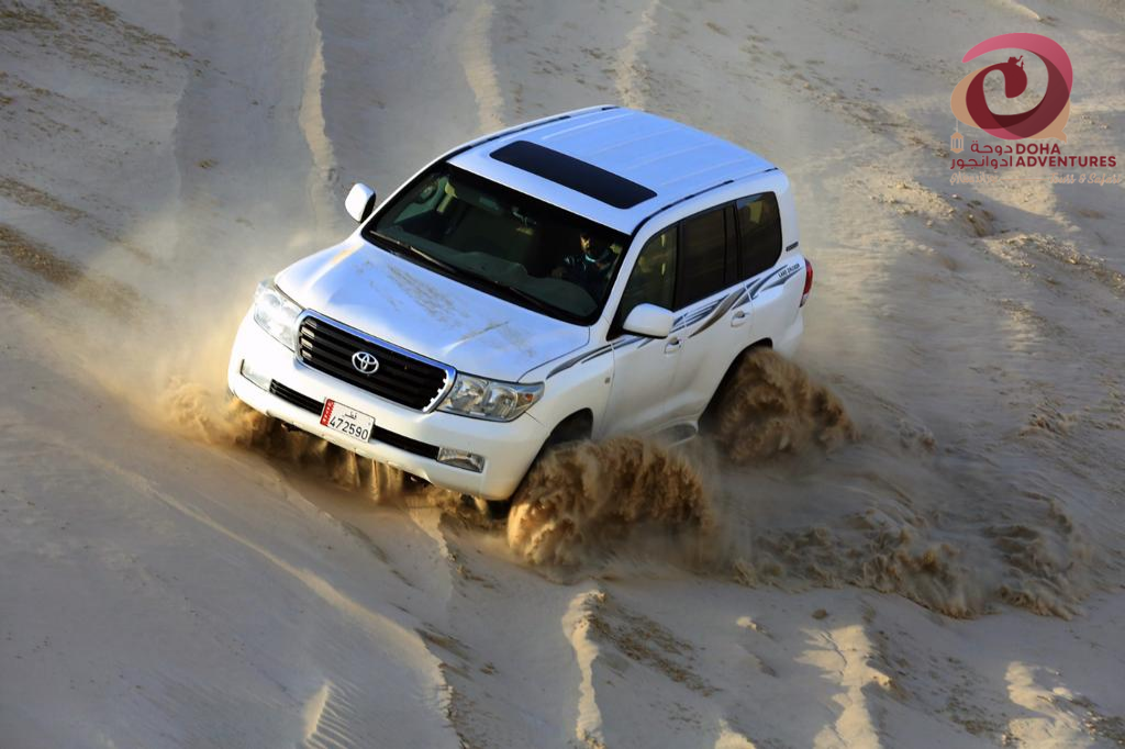 Landcruiser in desert